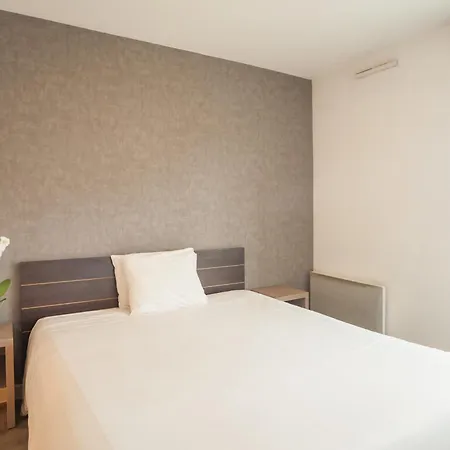 City Residence Chelles 2*