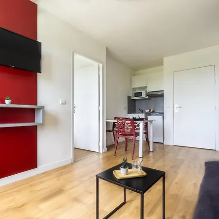 City Residence Chelles 2*