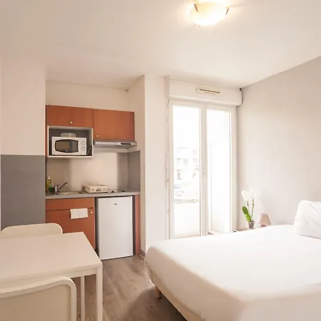 City Residence Chelles מלון דירות 2*