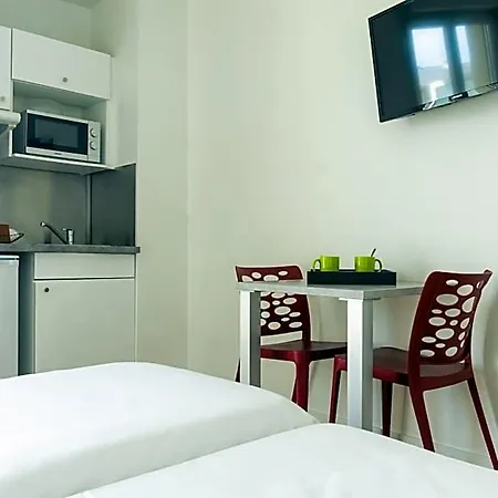 City Residence Chelles 2* Chelles (Seine-et-Marne)