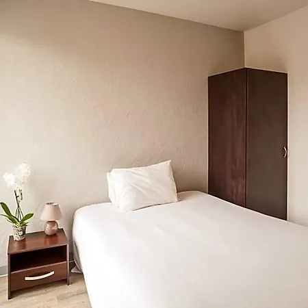 City Residence Chelles Aparthotel
