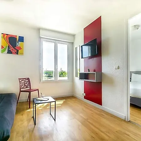 City Residence Chelles 2* Chelles (Seine-et-Marne)