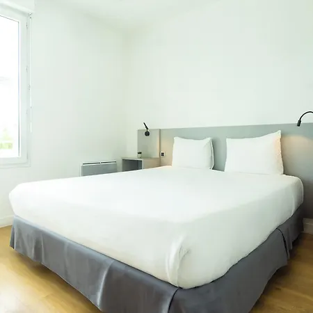 City Residence Chelles 2*